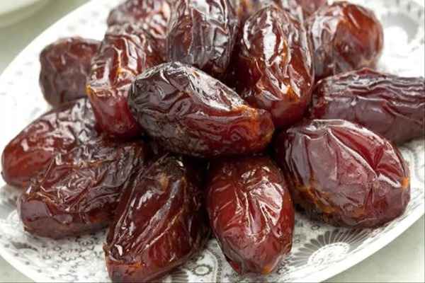 تصویر 3 از فروش خرمای مضافتی عمده + قیمت خرید به صرفه